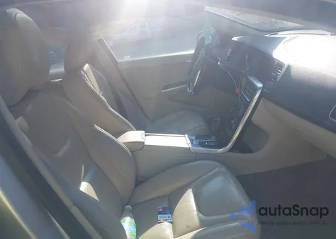 2012 Volvo S60 T5 из США, поврежденный, VIN YV1622FS3C2045235